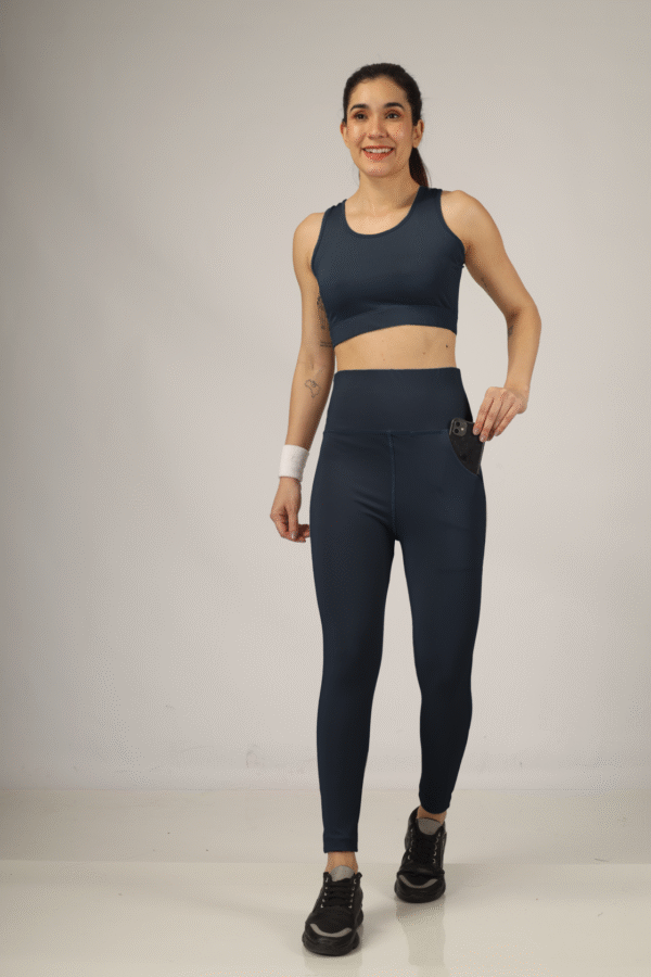 PowerFit Matching sports bra and high-waist leggings For Women With D-Pocket