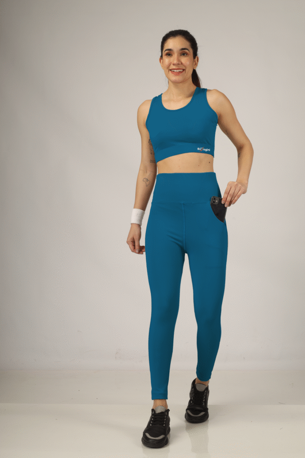 PowerFit Matching sports bra and high-waist leggings For Women With D-Pocket
