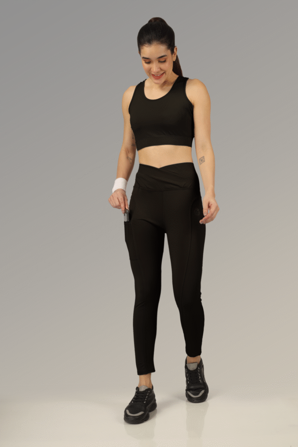 Vibe Fit V-Belt Matching sports bra and high-waist leggings For Women With Side Pocket