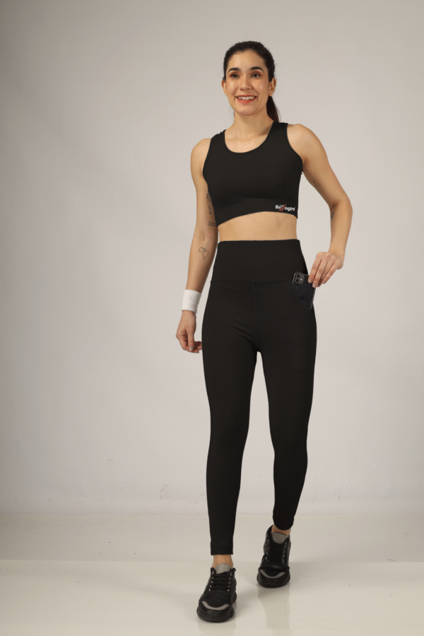 PowerFit Matching sports bra and high-waist leggings For Women With D-Pocket