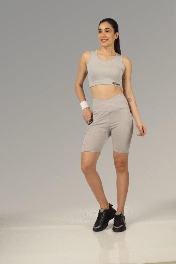 Vibe Fit V-Belt Matching sports bra and high-waist Short For Women With Side Pocket