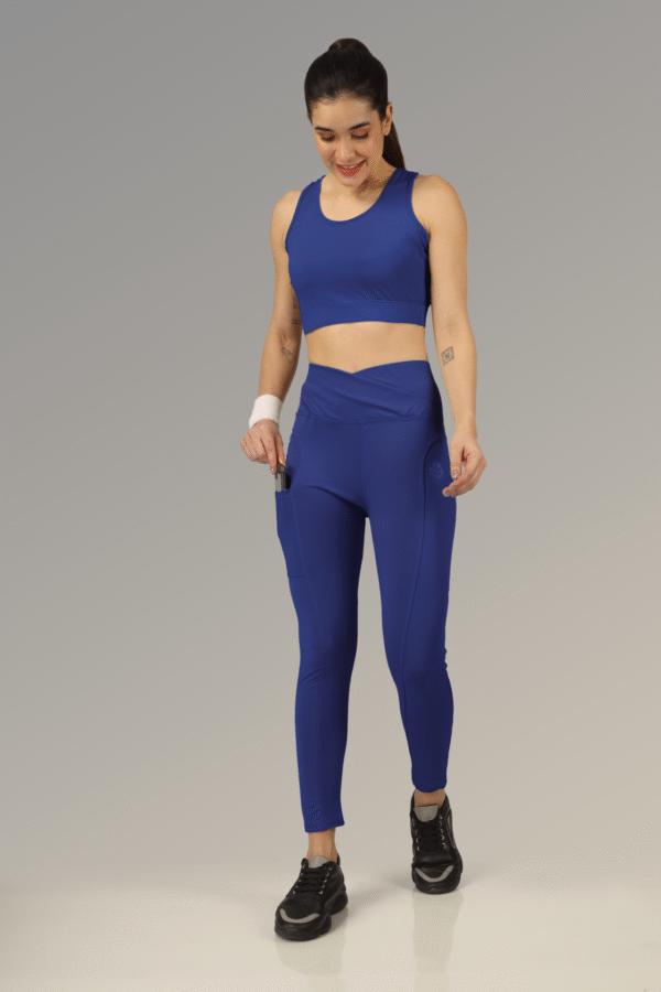 Vibe Fit V-Belt Matching sports bra and high-waist leggings For Women With Side Pocket