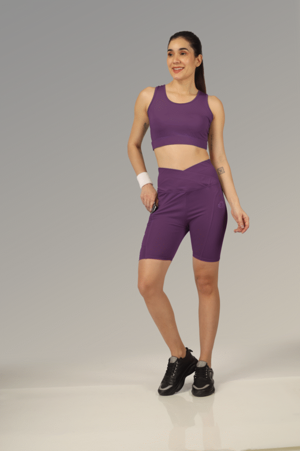 Vibe Fit V-Belt Matching sports bra and high-waist Short For Women With Side Pocket