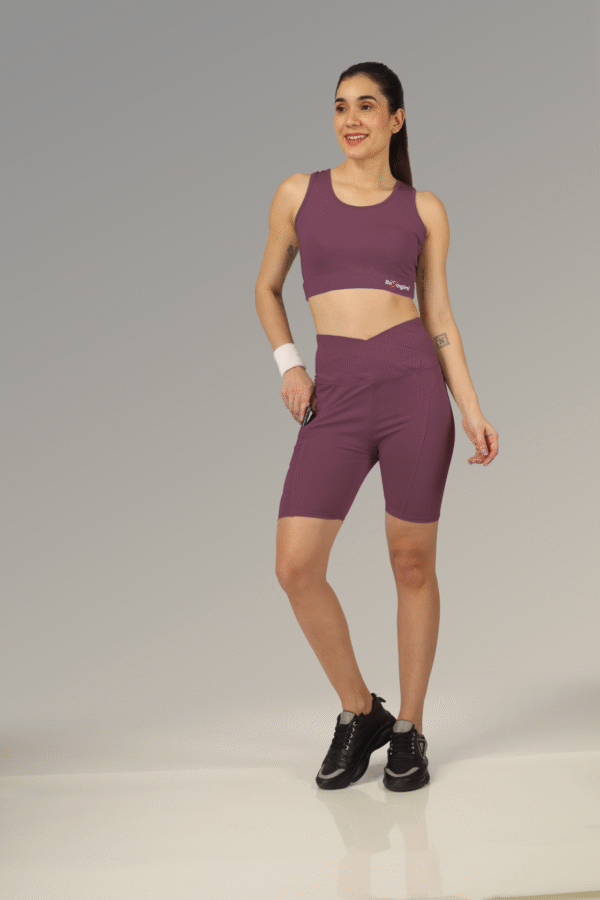 Vibe Fit V-Belt Matching sports bra and high-waist Short For Women With Side Pocket